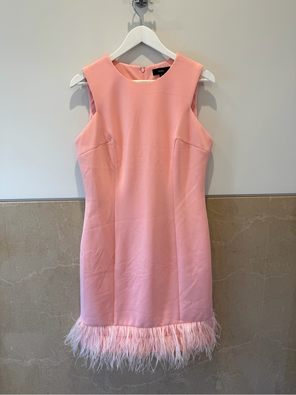 Maia Sleeveless Pink Feather-Hem Shift Dress (US 12)